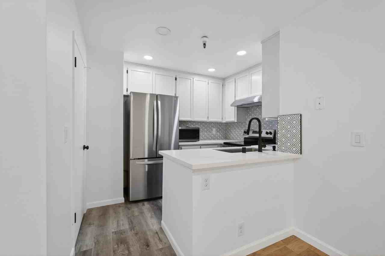 935 La Mesa Ter #1 - Photo 6 of 10