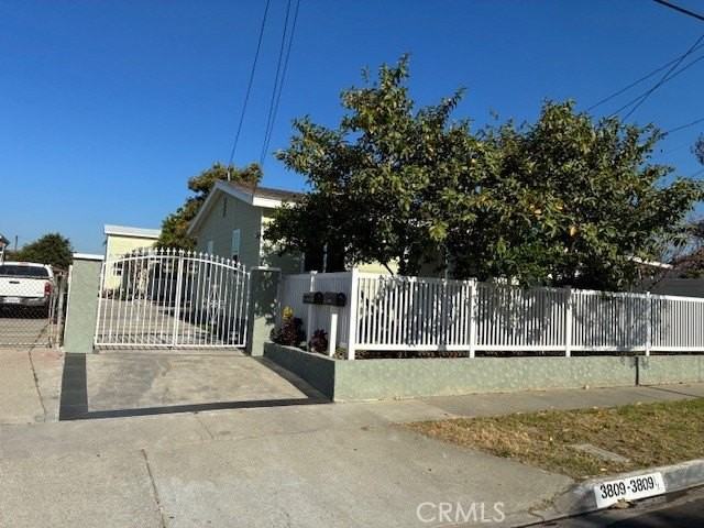 3809 Pine Ave - Photo 2 of 12