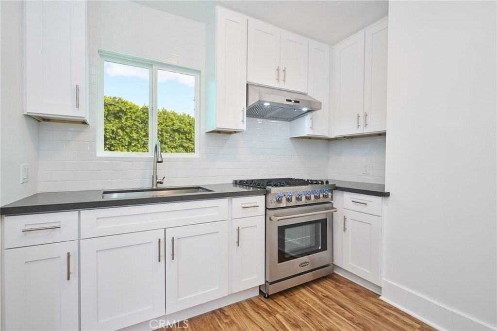 314 Coronado Ave #A - Photo 6 of 17