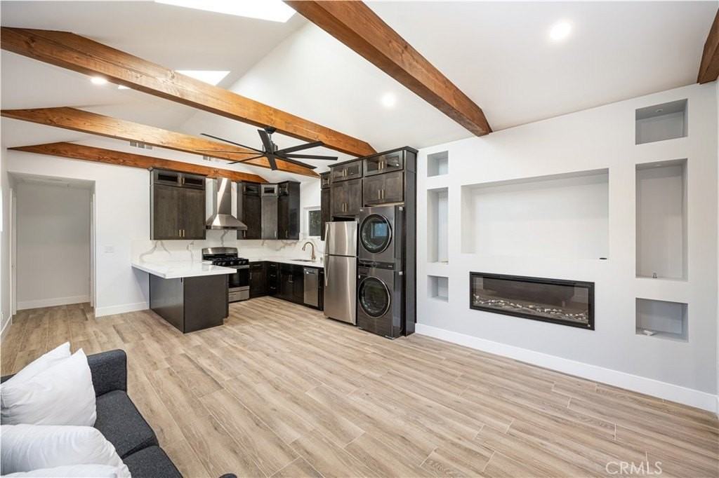 211 Florence Pl #A - Photo 3 of 13