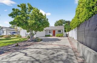 22647 Clarendon St - Photo 1 of 1