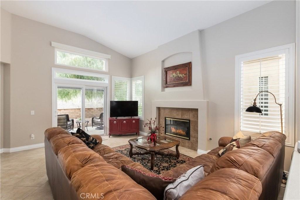 37791 Bear View Cir - Photo 4 of 36