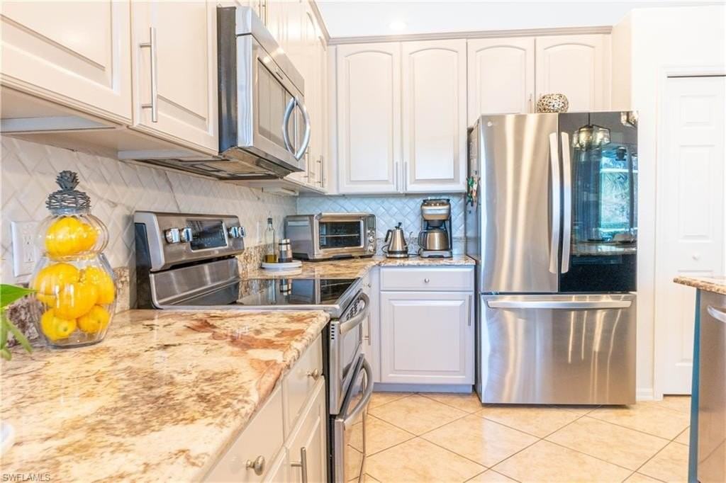 14059 Mirror Ct - Photo 5 of 28