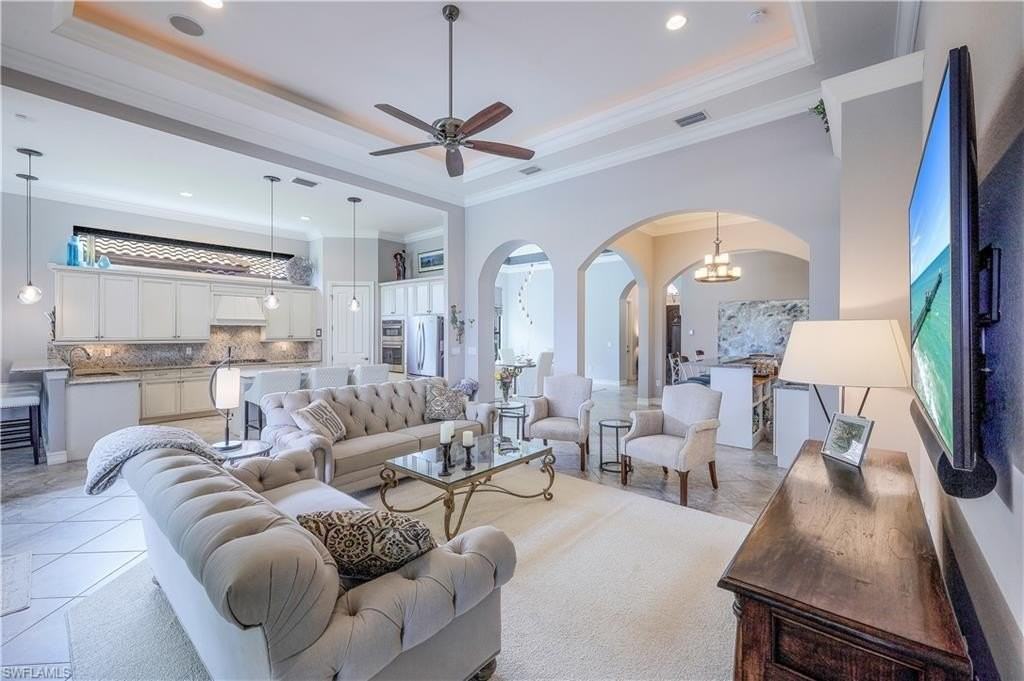 7546 Lantana Cir - Photo 4 of 26