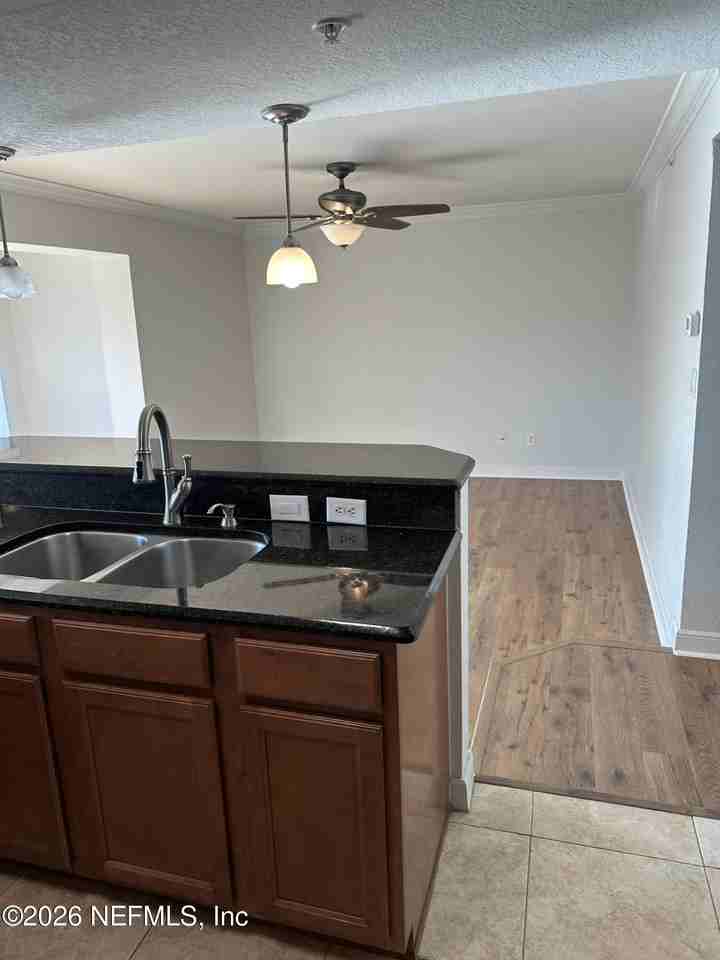 204 Laguna Villa Blvd #A12 - Photo 5 of 14