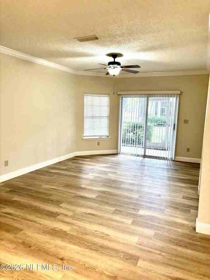 10000 Gate Pkwy N #1912 - Photo 3 of 17