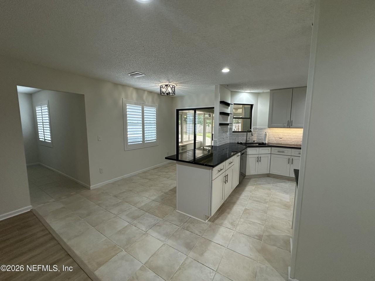 2740 Sebastian Ct - Photo 6 of 33