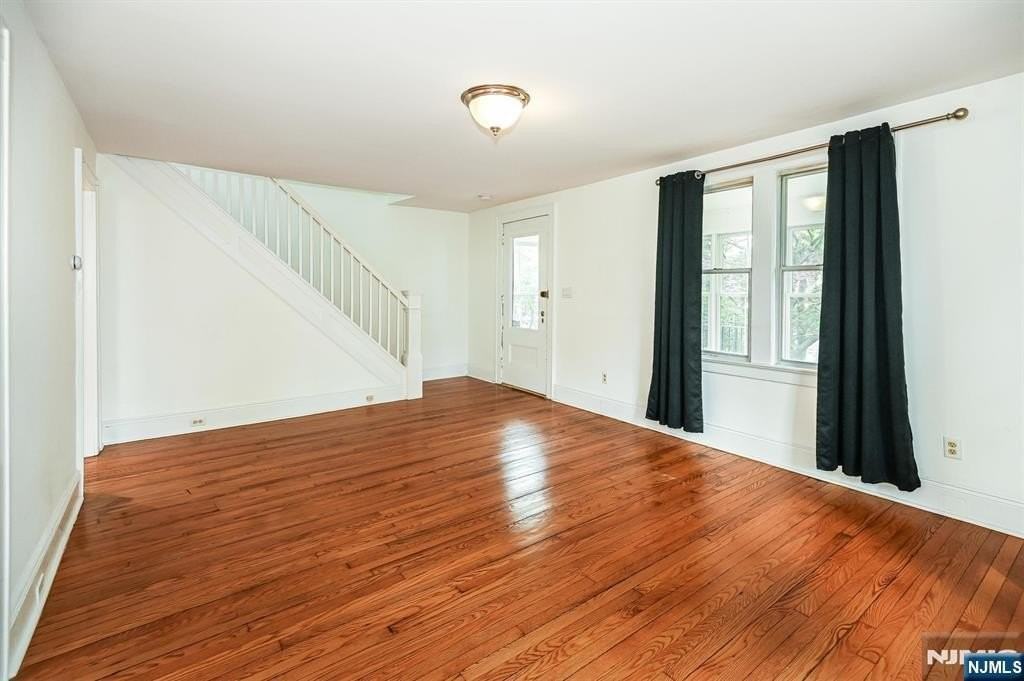 15 Bergen St - Photo 6 of 26