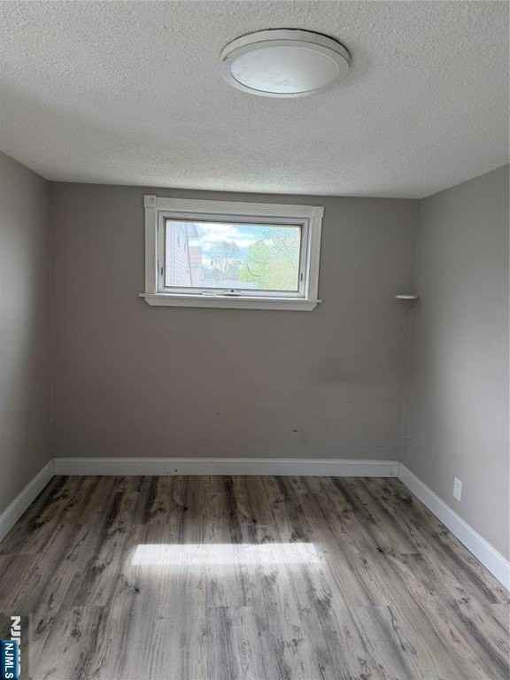 356358 Main St - Photo 4 of 14