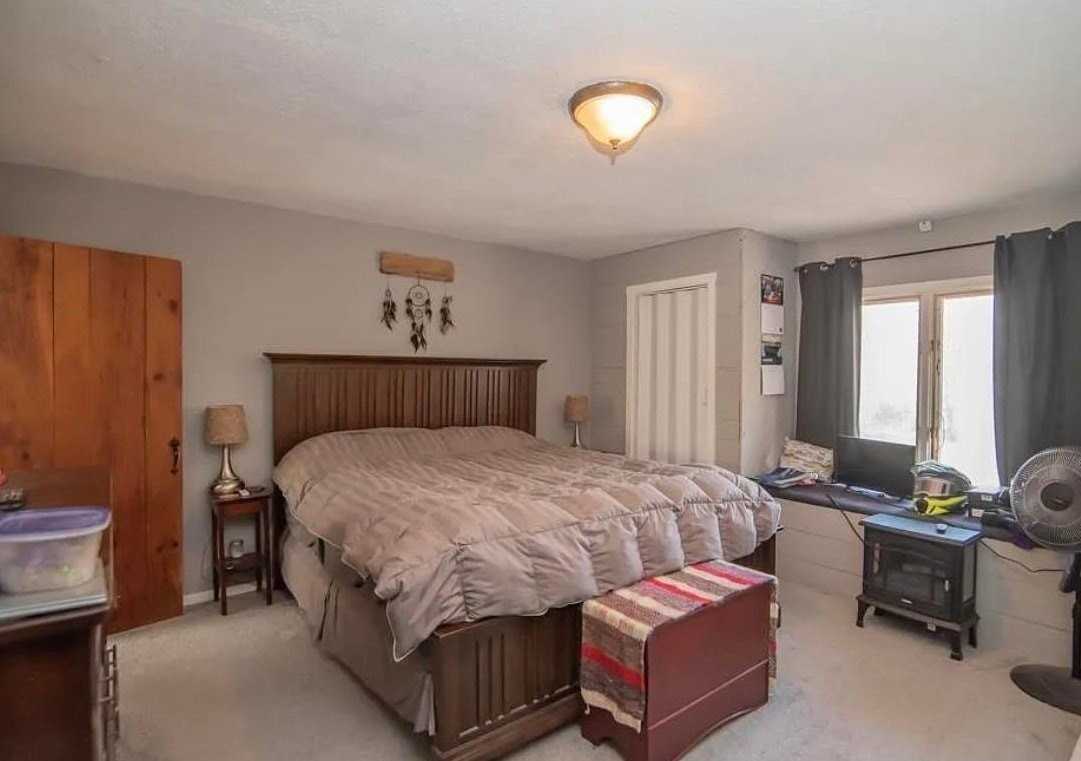 174 Hackett Hill Rd - Photo 6 of 10