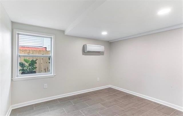 2232 Amelia St - Photo 6 of 11
