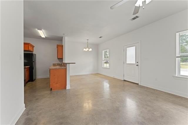 209 S Laurel St #B - Photo 3 of 14