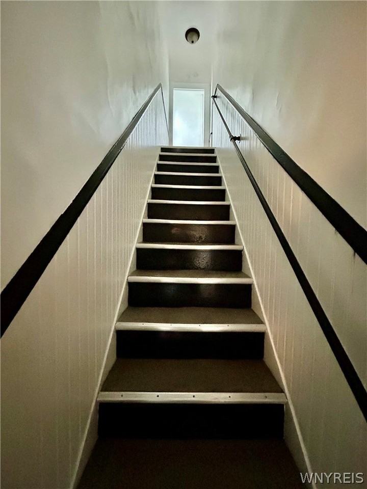52 Greeley St - Photo 3 of 13