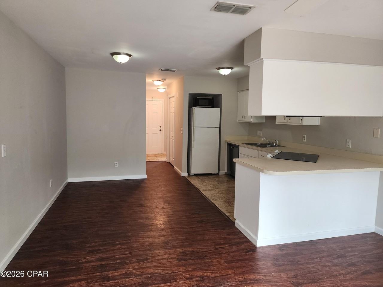 4455 W 19th St - Photo 6 of 17