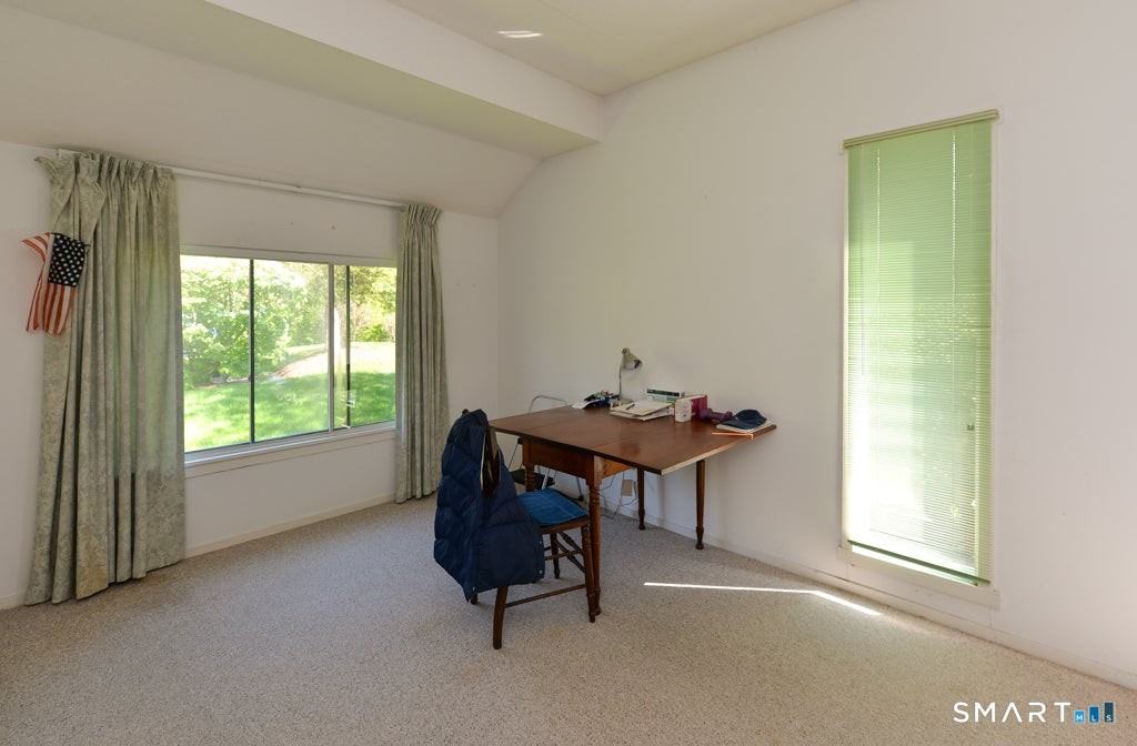 548 Heritage Vlg - Photo 4 of 9