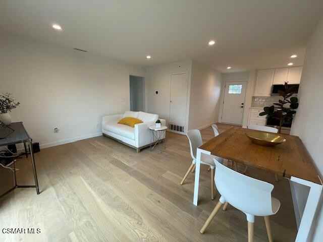 1157 Hudspeth St - Photo 4 of 10