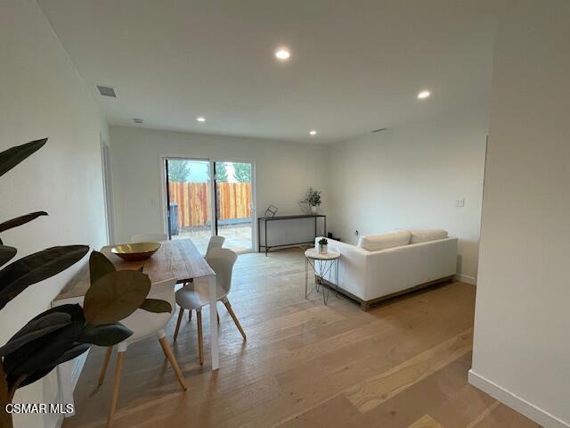 1157 Hudspeth St - Photo 5 of 10