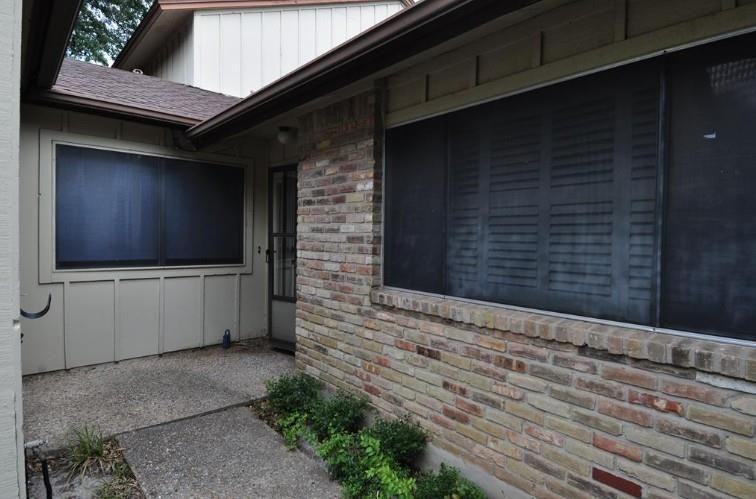 3700 Steck Ave - Photo 3 of 22