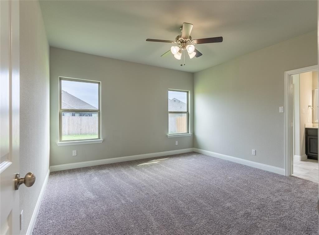 7814 Willow Ct - Photo 3 of 18