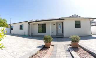 featured image of 2848 N Frederic St