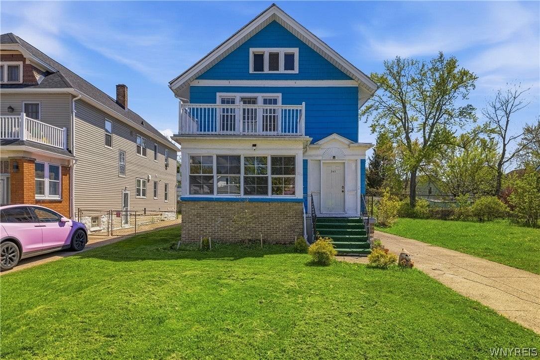 263 Minnesota Ave - Photo 2 of 24