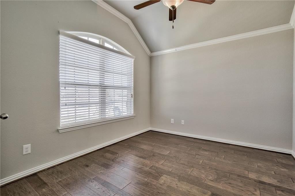 426 George - Photo 5 of 36