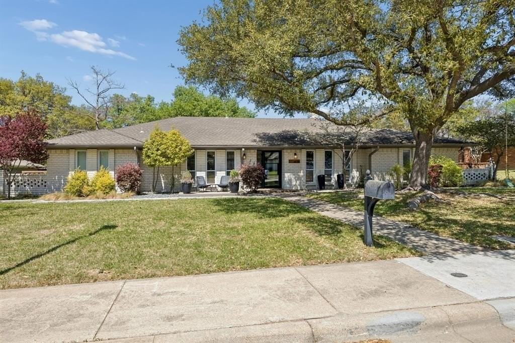 6935 Town Bluff Dr - Photo 2 of 28
