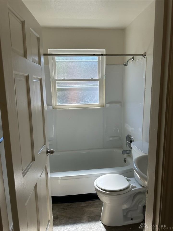 102 E Norman Ave - Photo 2 of 12