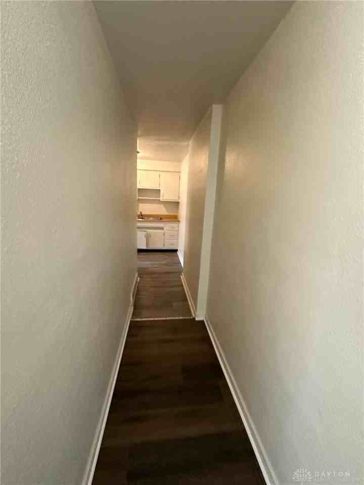 102 E Norman Ave - Photo 5 of 12