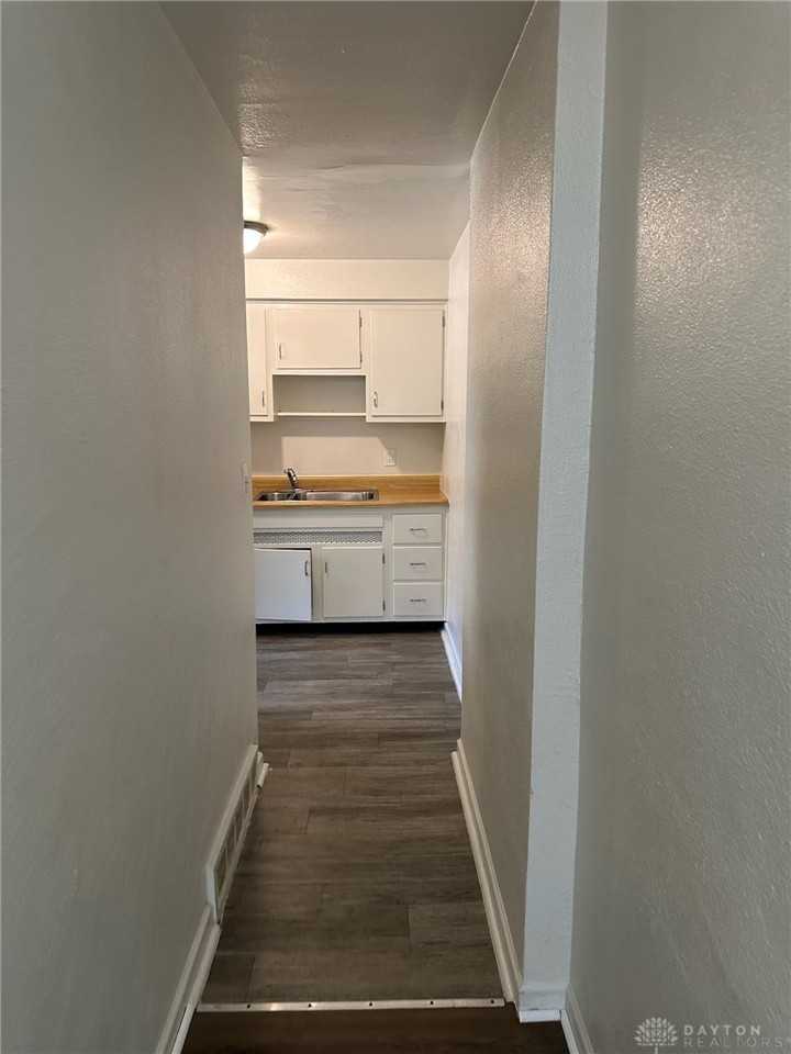 102 E Norman Ave - Photo 6 of 12