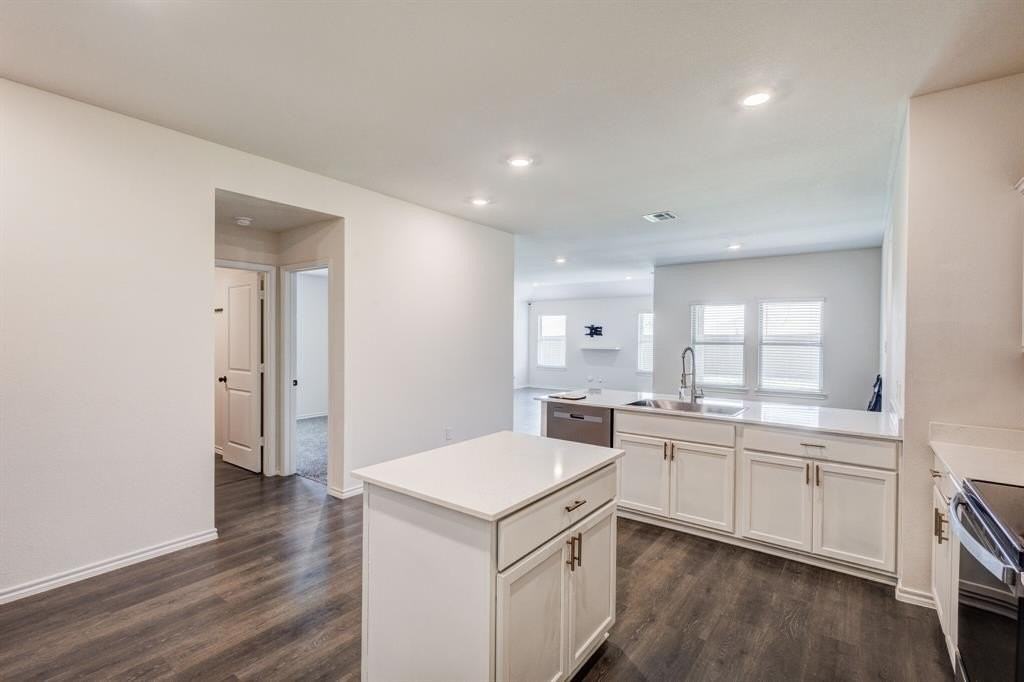 2940 Lawson Dr - Photo 6 of 20