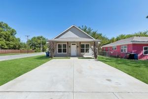 featured image of 731 W Bond St
