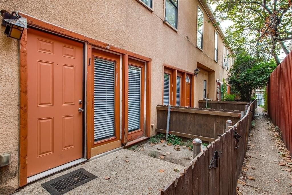 5114 Bryan St #5 - Photo 6 of 24