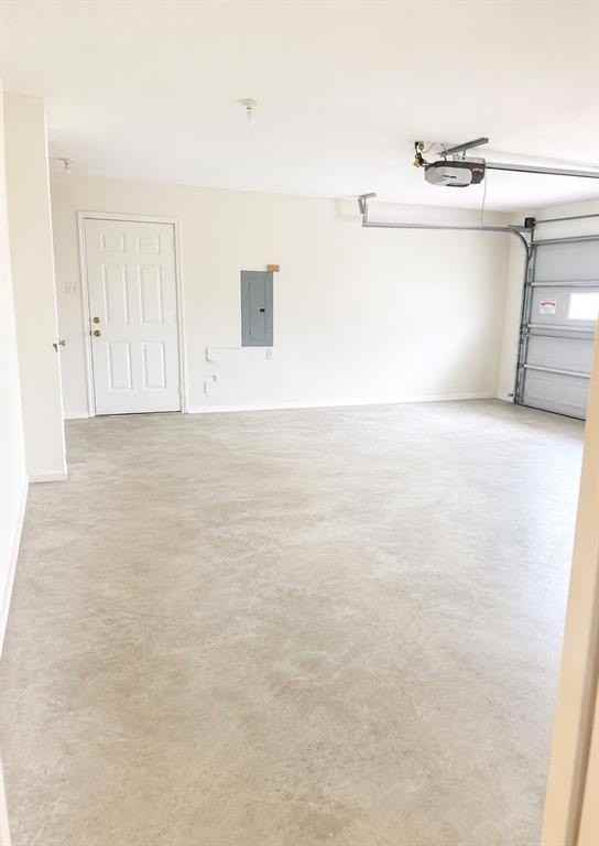 115 Trinity St - Photo 2 of 8