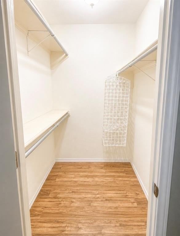 115 Trinity St - Photo 3 of 8