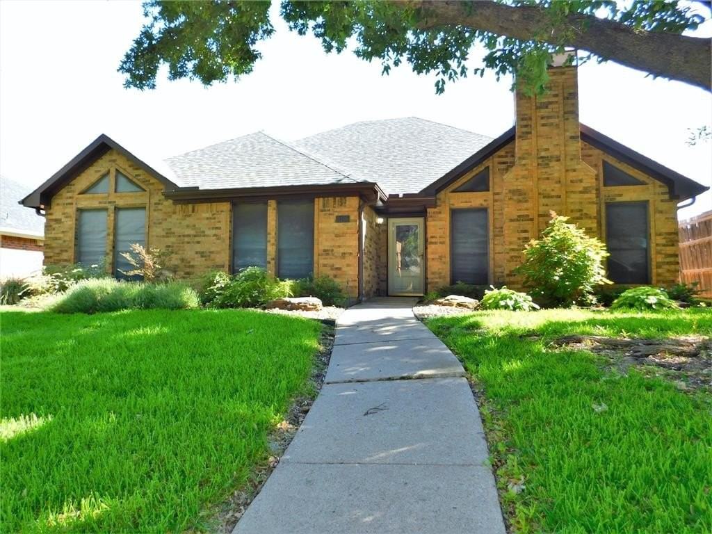 2105 Sonata Ln - Photo 2 of 26