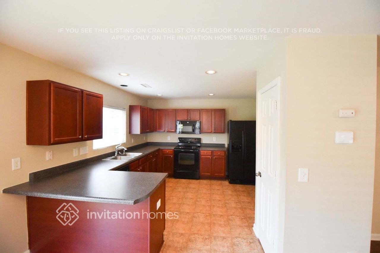 149 Depot Ridge Rd - Photo 5 of 10