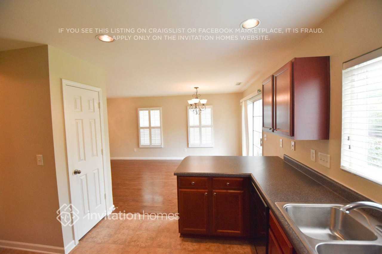 149 Depot Ridge Rd - Photo 6 of 10