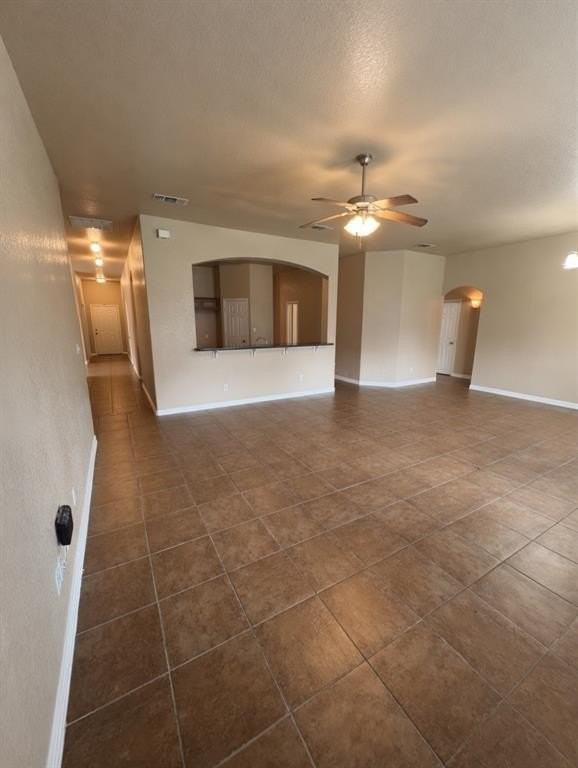 673 S Heights Dr - Photo 5 of 17