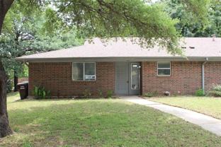 2207 Canterbury Ct - Photo 1 of 1