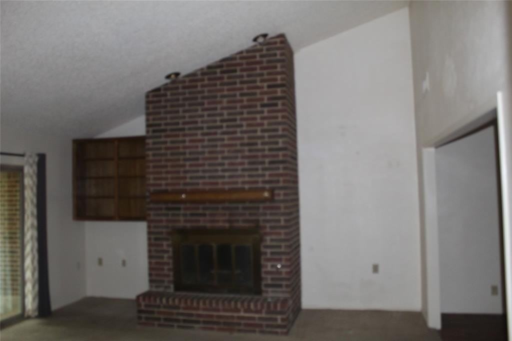 2207 Canterbury Ct - Photo 6 of 15