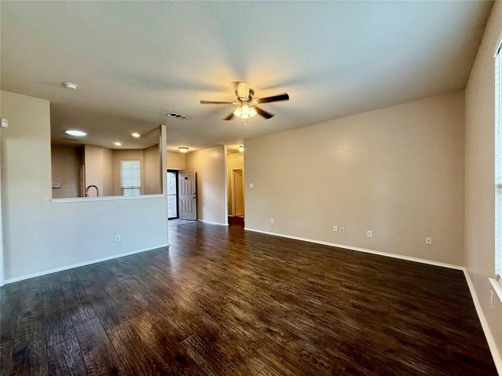 5817 Deck House Rd - Photo 4 of 18