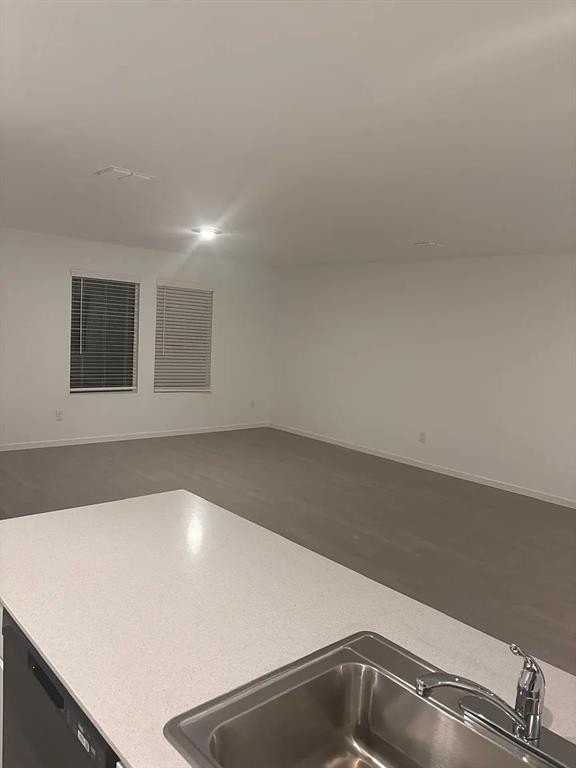 1808 Pentro Pkwy - Photo 4 of 11