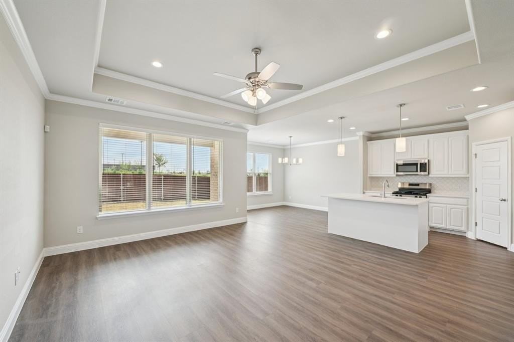 220 Cheyenne Trl - Photo 6 of 28