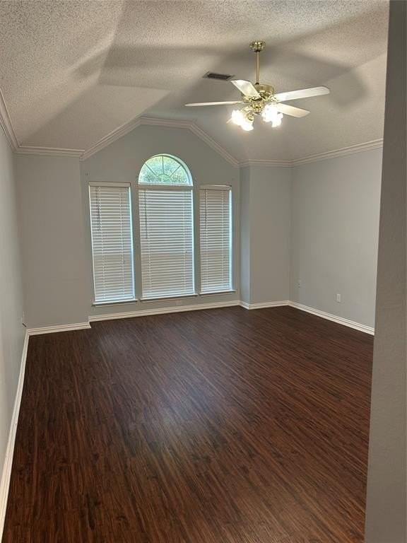 1736 Marian Ln - Photo 6 of 12