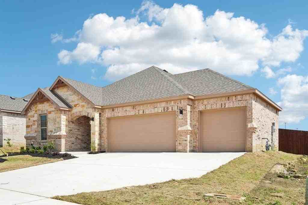 222 Cheyenne Trl - Photo 2 of 32