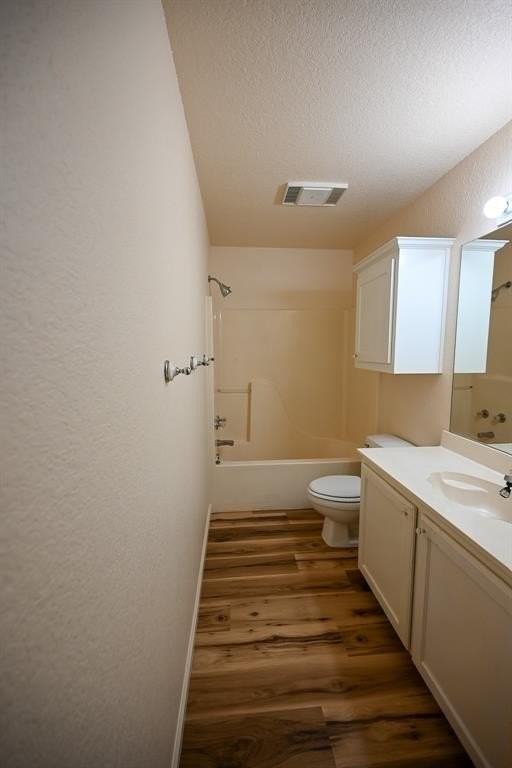 3201 S Garland St - Photo 5 of 20