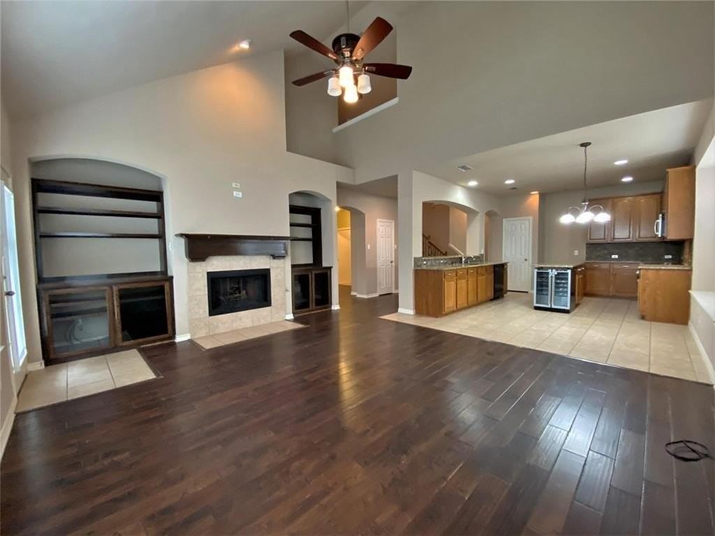 7701 Mapleridge Dr - Photo 7 of 23