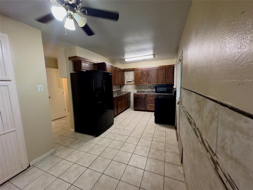 4601 Clover Ln - Photo 6 of 14
