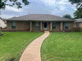 1901 Hanover Dr - Photo 1 of 1